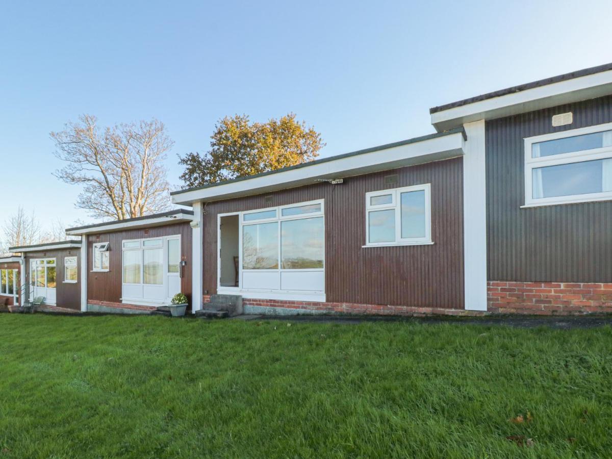 304 Norton Park * Dartmouth